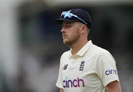Robinson helicopter company, located in torrance, california, manufactures r66 turbine, r44, and r22 helicopters for civil aviation. England Bowler Ollie Robinson Apologizes For Racist And Sexist Tweets The Japan Times