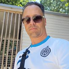 Vol gas! Daar komt de brug...