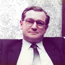 Search Results for LIVES_OCCUPATION="Urological surgeon"