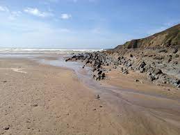 Saunton Sands Perfect Rock Pooling Aholidayindevon Co Uk Sauntonsands Rockpooling Rock Pools Special Places Great Places