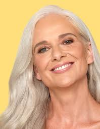 HOW TO CREATE THE DIVA LOOK WITH DANI GUINSBERG AND LAURA