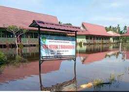 SMA Negeri 1 Marang Kayu
