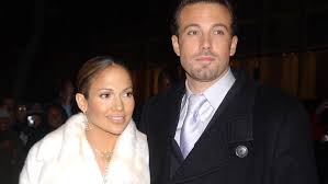Jun 09, 2021 · jennifer lopez and alex rodriguez attend jennifer lopez's mtv vma's vanguard award celebration at beauty & essex on august 21, 2018. Foto Beweis Jennifer Lopez Ben Affleck Sind Auf Der Suche Nach Liebes Nest