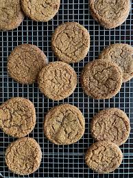 I Tried The 1960s Elevator Lady Spice Cookies Reddit Is Obsessed With In 2020 Spice Cookies Spice Cookie Recipes Easy Cookie Recipes