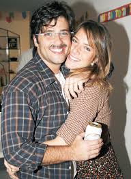 Giovanna ewbank e bruno gagliasso se emocionaram e choraram ao debater o tema com os convidados presentes. Istoa Gente Paixa O Antigadurante O Feriado Bruno Gagliasso E Giovanna Ewbank Sa O Vistos Juntos Em TraÂªs Festas E Assumem Para Os Amigos A Relaa A O Que Entre Idas E Vindas Comea Ou Em