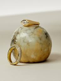 See more ideas about premier designs jewelry, premier designs, premier jewelry. Q A Jess Hannah On The Sustainable The Realreal X Ceremony Collection