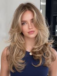 Abby Lynch (abbylynch98)