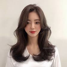 おしゃれはヘアスタイルから 韓国女子に近づけるヘアカタログ 韓国情報サイト 모으다 モウダ ヘアスタイリング オルチャンヘア ロングヘア