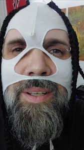 Consejo muy importante para esta navidad 🥳, Que tengan muchas felicidades!  🤣, #consejo #navidad #perros #gatos #petardosenelorto #norompanloshuevos  #papanoel #regalameunsalaminpicadofino