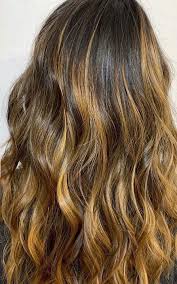 Whether the blonde stripe actually looked nice sat among my copper hair was irrelevant. 19 Wonderful Golden Blonde Highlights Ideas For Women