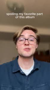 Isaiah Schmidt (@isaiahmakesmusic)