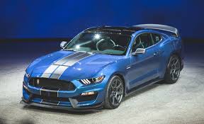 2020 Ford Mustang Shelby Gt350 Review Pricing And Specs Shelby Gt350r Mustang Shelby Ford Mustang
