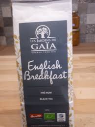 Un recinto de naturaleza virgen, donde además de disfrutar del fabuloso entorno natural, podrás alquilar tu propio huerto para cultivo. English Breakfast Les Jardins De Gaia 100 G