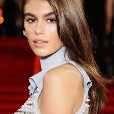 Brown hair color shades to try like cinnamon brown, mushroom brown, caramel brown, chestnut brown, caramel brown, french roast. 35 Stunning Medium Brown Hair Colors For Every Skin Tone