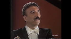 Orozco is acclaimed as one of the great spanish concert pianists. Rafael Orozco Piano Spanish Interview Liszt Soneto 104 Del Petrarca Youtube