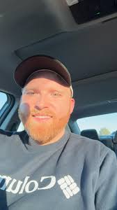 Hey everyone! My name is Cameron. I'm 25, gay, and would love to find some  fun outgoing friends! I love to be outdoors, hiking, fishing, concerts,  beach 🏝️ , gym, breweries! I