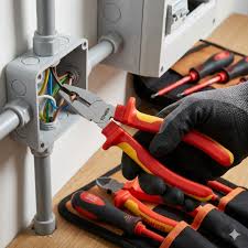 Insulated Electrician Pliers