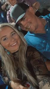 Ariat did it again!!!! This blouse is SO DANG GOOD 🖤🤎🖤🤎🖤🤎 Perfect to  dress up or down!!!! Grab it here!!!! 🛒:  https://shoptheroamingbuffalo.com/products/ariat-blinged-out-top