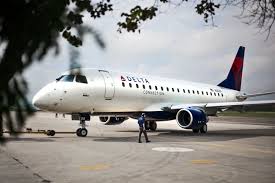 Aircraft Skywest Airlines