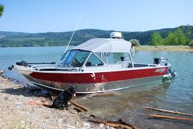 Aluminum Boats Boulton Custom Fishing Boats Made In Oregon Boat Aluminum Boat Aluminum Fishing Boats