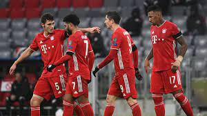 Foul by benjamin pavard (fc bayern münchen). Fc Bayern Nachster Corona Fall In Munchen Benjamin Pavard Wurde Offenbar Positiv Getestet Fc Bayern