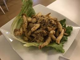 Johor has countless food stalls, cafes, and restaurants that all offer a wide variety of local specialties. Loving Hut Vegan Cuisine Organic æ„›å®¶åœ‹éš›é¤é£² Johor Bahru Restaurant Happycow