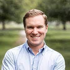 Kenneth Pingel's Instagram, Twitter & Facebook