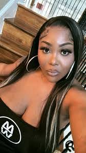 Lashawn Henderson's Instagram, Twitter & Facebook