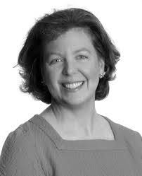 Courtney Easter's Instagram, Twitter & Facebook