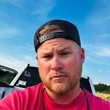 Adam Rivenbark's Instagram, Twitter & Facebook