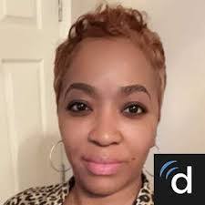 Lynn Hackett's Instagram, Twitter & Facebook