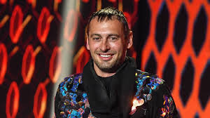 Kárász róbert szigetváron született 1969. Szegedi Fecso Uj Baratnoje Szinte Megszolalasig Hasonlit Vasvari Vivienre 24 Hu