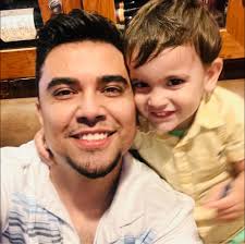 La mejor música y el mejor ambiente al mejor precio. Contrataciones al  469-431-8491