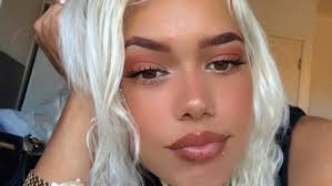 Young mum Ebony Marika Thomas uses ladder, knife, to steal woman's wardrobe  and Mercedes