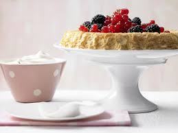 Locker Leichte Beerentorte Rezept Leichte Kuchen Beeren Torte Kuchen
