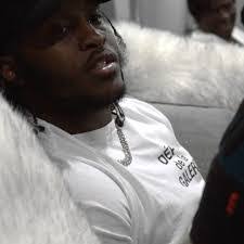 Lonnie Lowry's Instagram, Twitter & Facebook