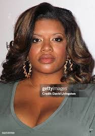 Candice Nelson's Instagram, Twitter & Facebook