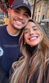 Wor Bruno and his Beautiful wife ⚫️⚪️⚫️⚪️⚫️⚪️⚫️⚪️⚫️⚪️⚫️⚪️