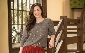 She won the award for most fashionable at the capricho awards in 2012. Sophia Abrahao Enters Save Whoever Can To Provoke Passion And Anger Entertainment Prime Time Zone