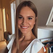 Izabela Banaskiewicz Email & Phone Number