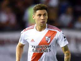 Hace tiempo que el lateral de 24 años es seguido de cerca por. Se Agrando La Familia Montiel Recibio Un Tierno Regalo De Su Novia Que Se Viralizo En Las Redes River Plate El Intransigente