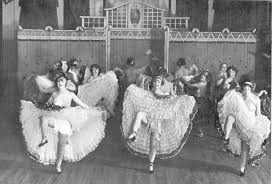 Moulin Rouge 1920 S Vintage Burlesque Moulin Rouge Moulin Rouge Paris