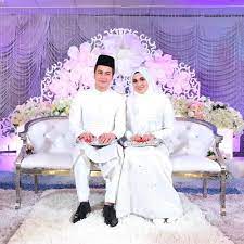 Daler yusuf khamrokulov bin muhammad (bahasa uzbek: Gara Gara Daler Yusuf Terpeluk Dada Nelydia Senrose Buletin Malaysia