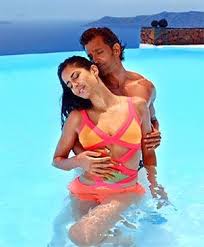 Мне было пять лет, а ему шесть. Review Bang Bang Is Loud Dumb Exhausting Rediff Com Movies