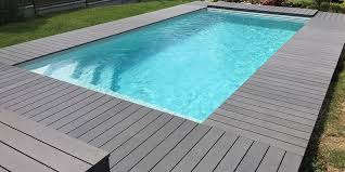 Terrasse De Piscine En Bois Exotique