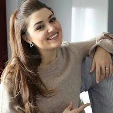 Hello Handeercel Handeercel Takip Follow Handeercelrsmi Long Hair Styles Hair Styles Middle Aged Women Hairstyles