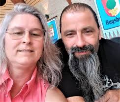 Congratulations to Tammy and Bill Simpson! They are our November 2020  Drivers of the Month! This top notch duo knows how to make it work