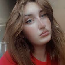 Hello everyone I'm just wondering if anyone has any pny beads (similar to  picture) or any beads or bits to make bracelets and key rings ect… and  ribbon, anything to help will