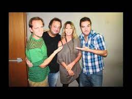 Any ventura es una reconocida periodista y escritora. Any Ventura Contesta La Papeleta Youtube