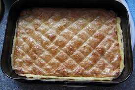 Galaktoboureko Griechischer Griessauflauf Chefkoch Rezept In 2020 Einfacher Nachtisch Lebensmittel Essen Dessert Ideen